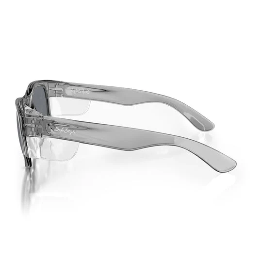 Classics Graphite Frame/ Tinted UV400 - Image 3