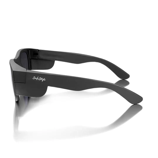Classics Matte Black Frame/Polarised UV400 - Image 3