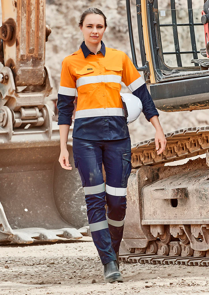 Womens Essential Taped Stretch Cargo Pants - Image 3