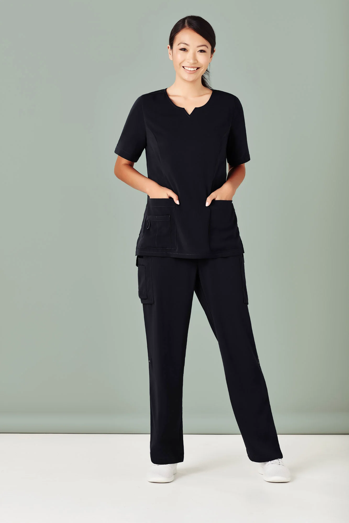 Womens Multi-Pocket Straight Leg Pant